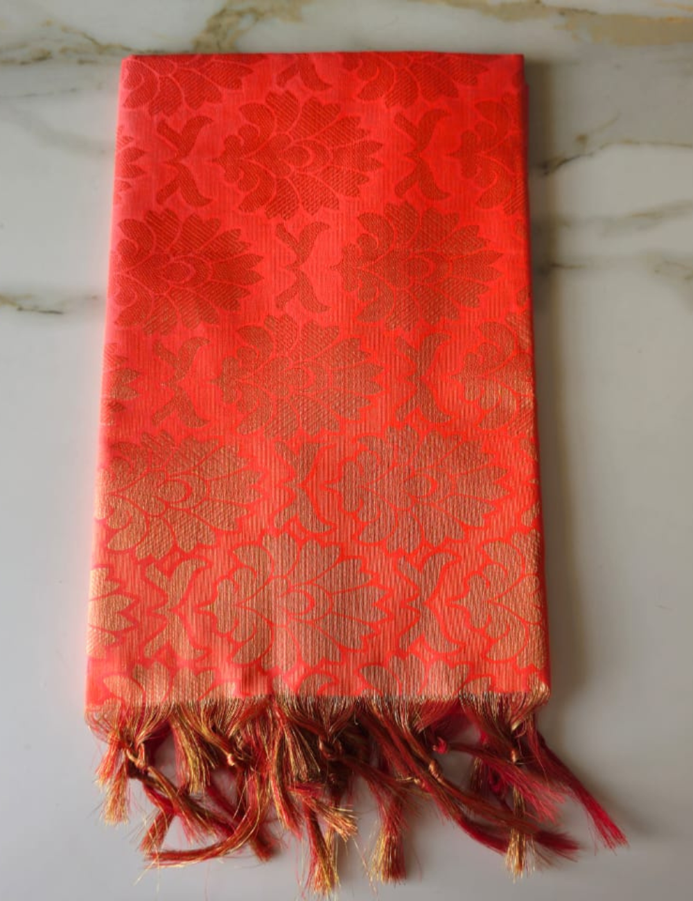 Grace Ponaadai – Traditional Shawl for Temple